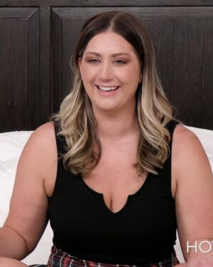 Britney Mae Sunday Fun Day Hot Milfs Fuck