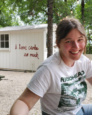 Riley Nixon Curvy Backyard Portraits Zishy