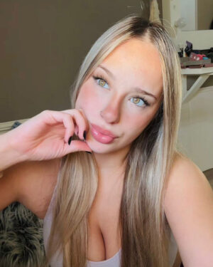 Lily Steele Onlyfans