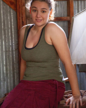 Sarah P Takes It Off In The Shed Cosmid