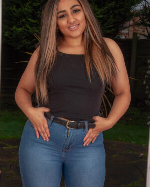 Vallentina Sax Does A Workout Cosmid