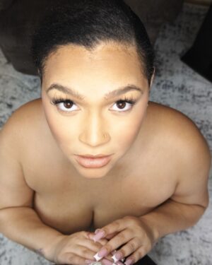 Ashlyn Peaks Super Curvy Strokies