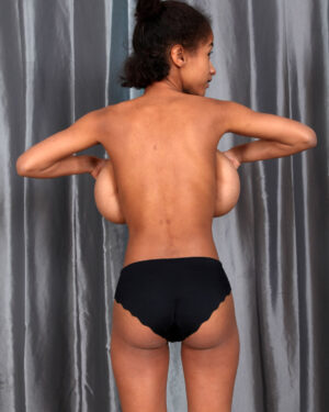Addisson Rubber Bands Boobs XX-Cel