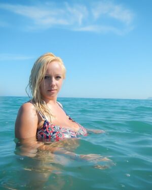 Agnetis Boobs In Greece