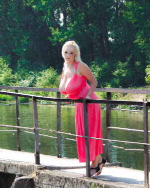 Agnetis City Girl In Nature