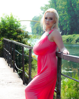Agnetis City Girl In Nature