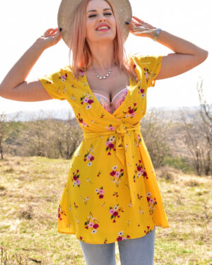 Alexsis Faye Boobies On A Sunny Day
