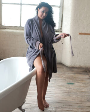 Anastasia Lux Sensual Bath