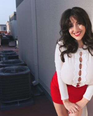 Antonella Kahllo Rooftop Flasher