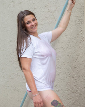 Billy Wall And Her Wet Tee Shirt Cosmid