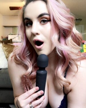 CandyCourt Nude Fancentro