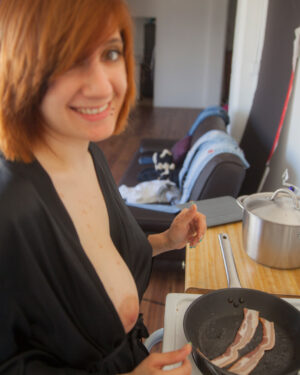 Chelsea Bell Sexy Breakfast