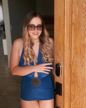 Codi Vore Big Naturals Shirt Showoff Brazzers