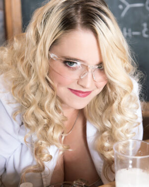 Codi Vore The Big Boob Theory Scoreland