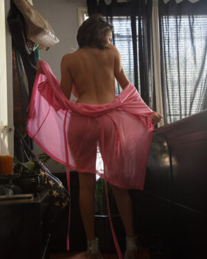 Darcie Dolce Curvy Lady In Red