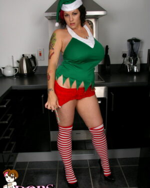 Dors Feline Holiday Boobs