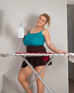 Erin Star Ironing My Boobs Paradise
