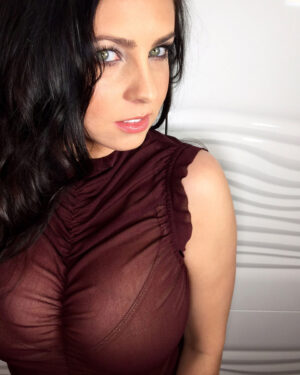 Ewa Sonnet Busty Selfies