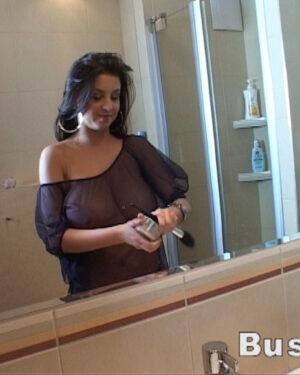Ewa Sonnet Getting Ready