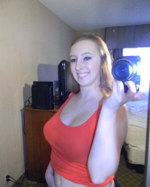 Felicia 18andbusty Self Pics