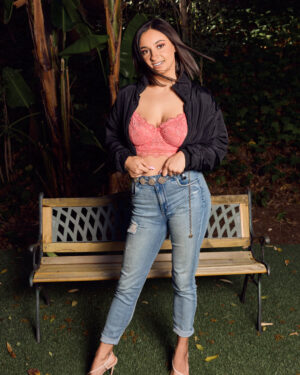 Hailey Rose Go For The Fences BaDoinkVR