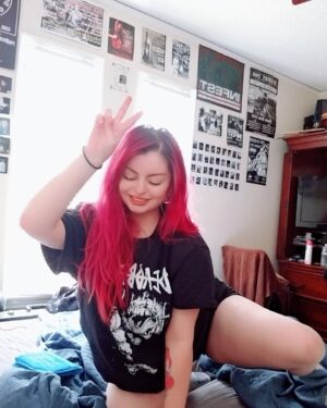 Harley Winter Nude Fancentro