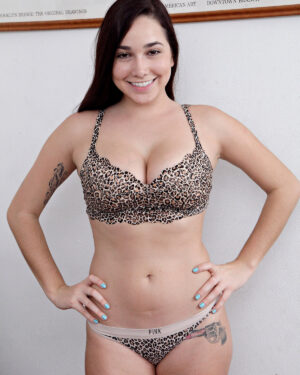 Karlee Grey Busty Newcomer