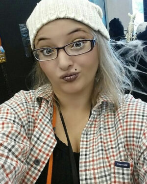 Kissing Wednesday Streamate Model