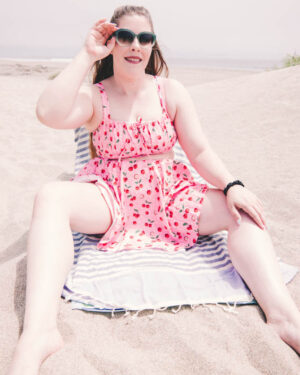 Lana Del Lust Cherry Kiss Beach Babe