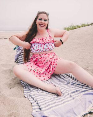 Lana Del Lust Cherry Kiss Beach Babe