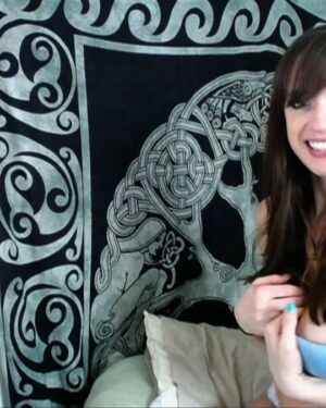 Lana Kendrick Webcam Screencaps