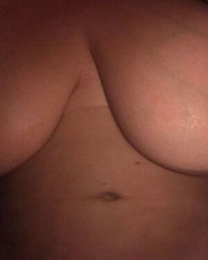 Leanne Crow Busty Diary