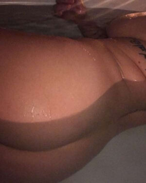 Leanne Crow Busty Diary