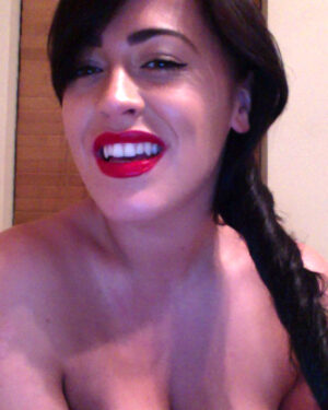 Leanne Crow Personal Pics For You