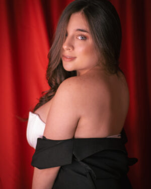 LenaMontes Busty Webcam