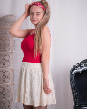 Lilien Curvy Nude Figure Only Tease