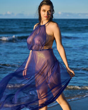 Lola Johnson Hot Tropic Superbe