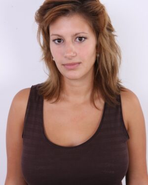 Lucie Czech Casting Tanlines