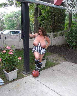 Maria Moore Basketball
