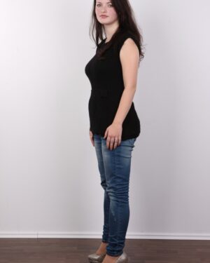 Marie Saggy Hangers Czech Casting