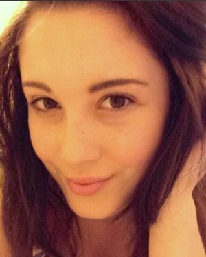 Noelle Easton Cam Shots