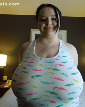 Peyton Huge Divine Breasts