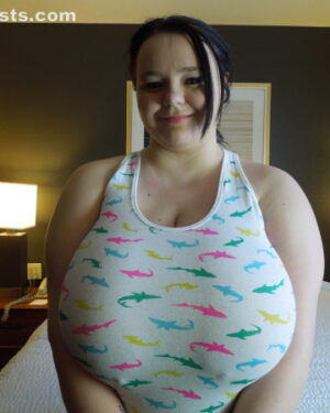 Peyton Huge Divine Breasts