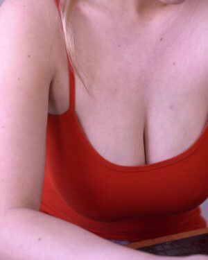 Rachael C Major Downblouse Pics