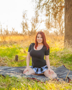 Raven Busty Redhead Cosmid