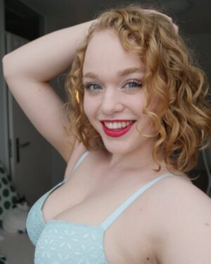 Sarah C Curvy And Cute Ersties