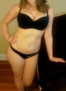 Scarlett Belle Webcam Model