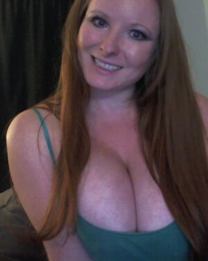 Scarlette 36E Webcam Model