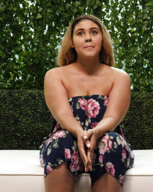 Simone Casting Couch HD
