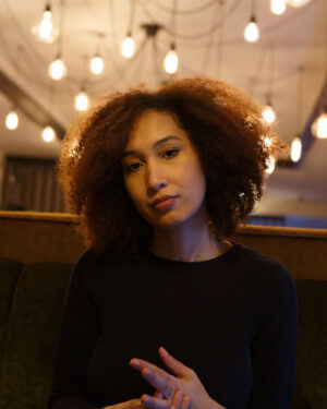 Solana Bardell Black Star Russia 1 Zishy